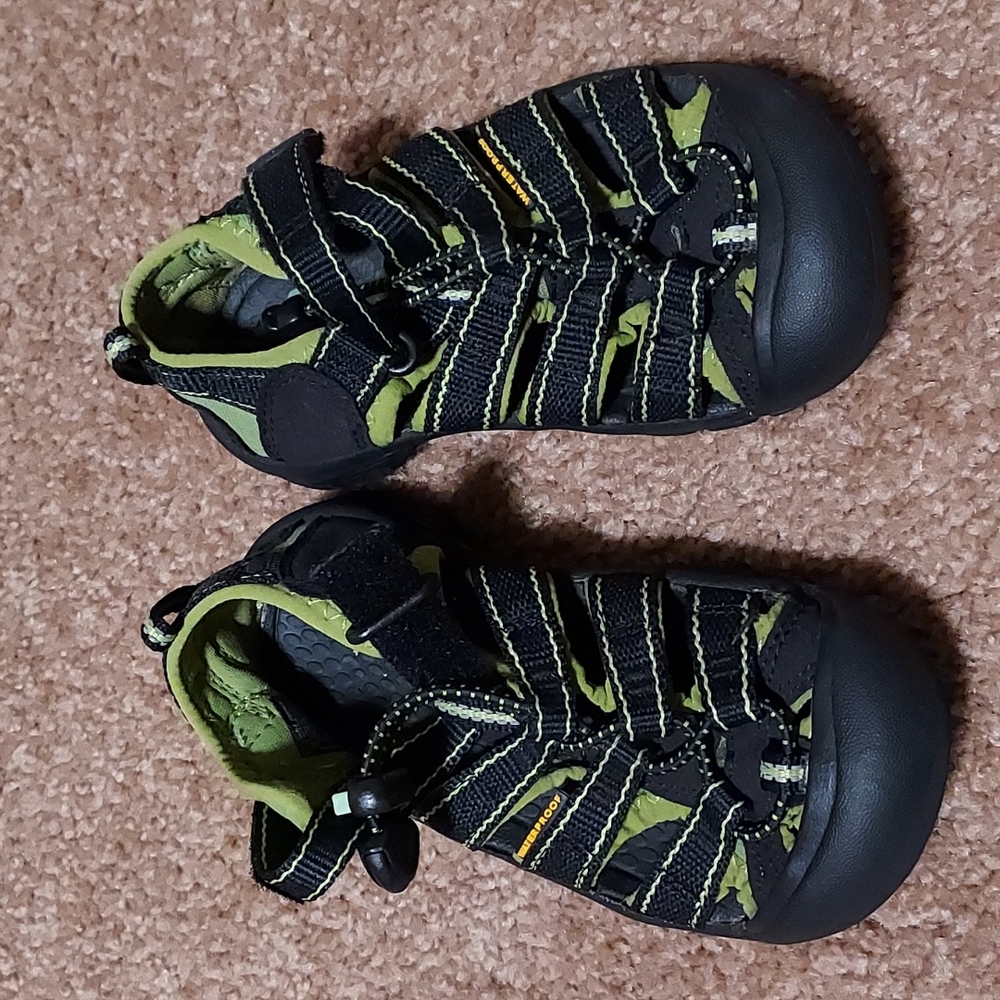 Boys Keen Sandals